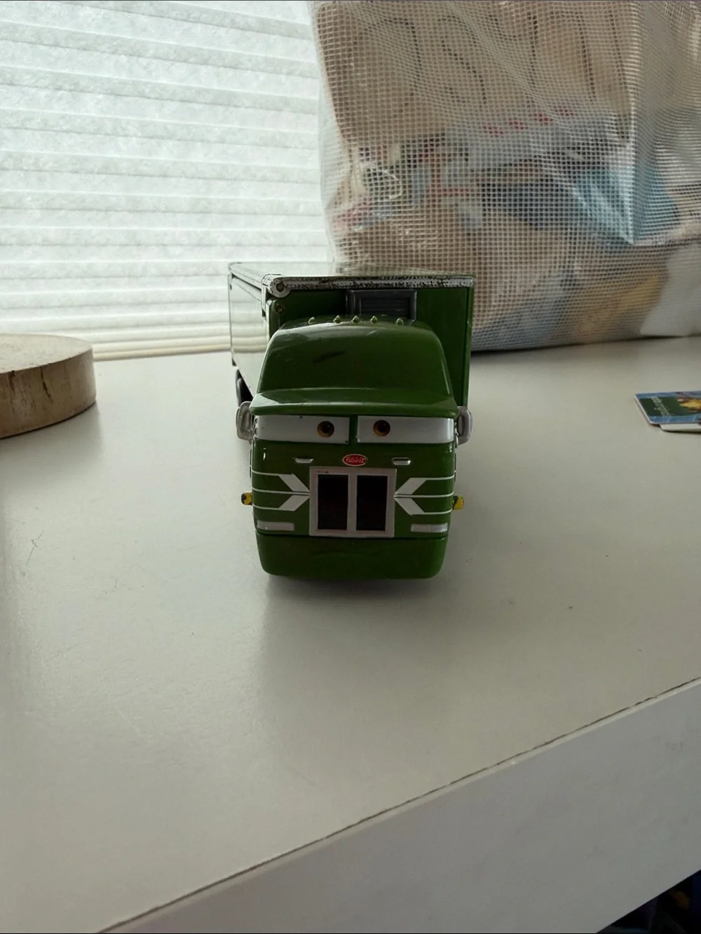 Die-Cast Cars Truck Gil Hauler